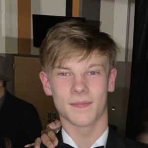 Meet your Posher, Alec